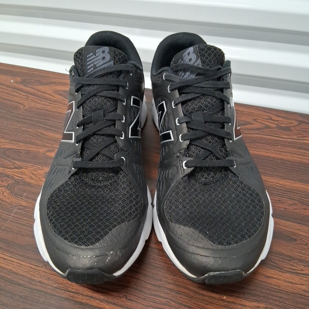 New Balance Men's Shoes 775 V2 Size 12 D Sneaker Running Black White NICE!